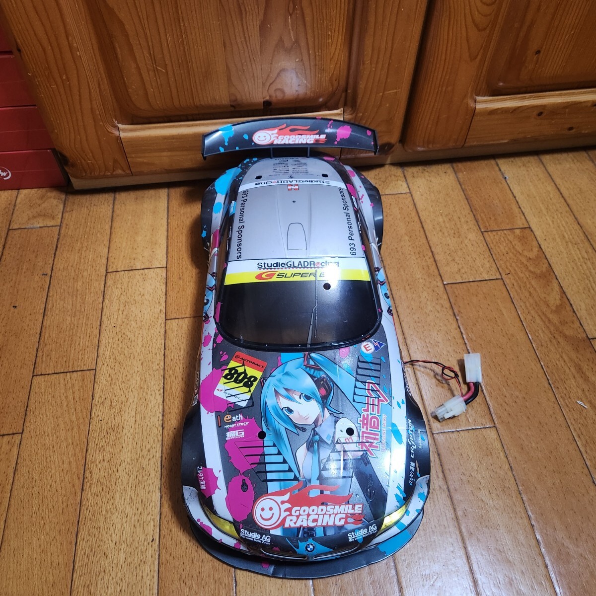 即決《送料無料》タミヤ TAMIYA 1/10 電動RC 初音ミク Studie GLAD BMW