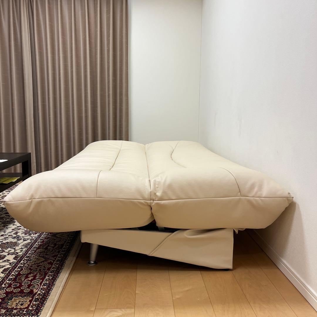 【美品】　大塚家具　ソフトレザー　ソファベッド　たのメル便送料込み　定価10万円 ソファベッド「ステイ 200」幅199cm 木部ヴィンテージナチュラル色 布